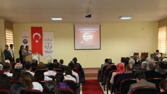 İstiklal Marşının Kabulünün 96ıncı Yıldönümü ve Mehmet Akif Ersoyu Anma Günü Programı