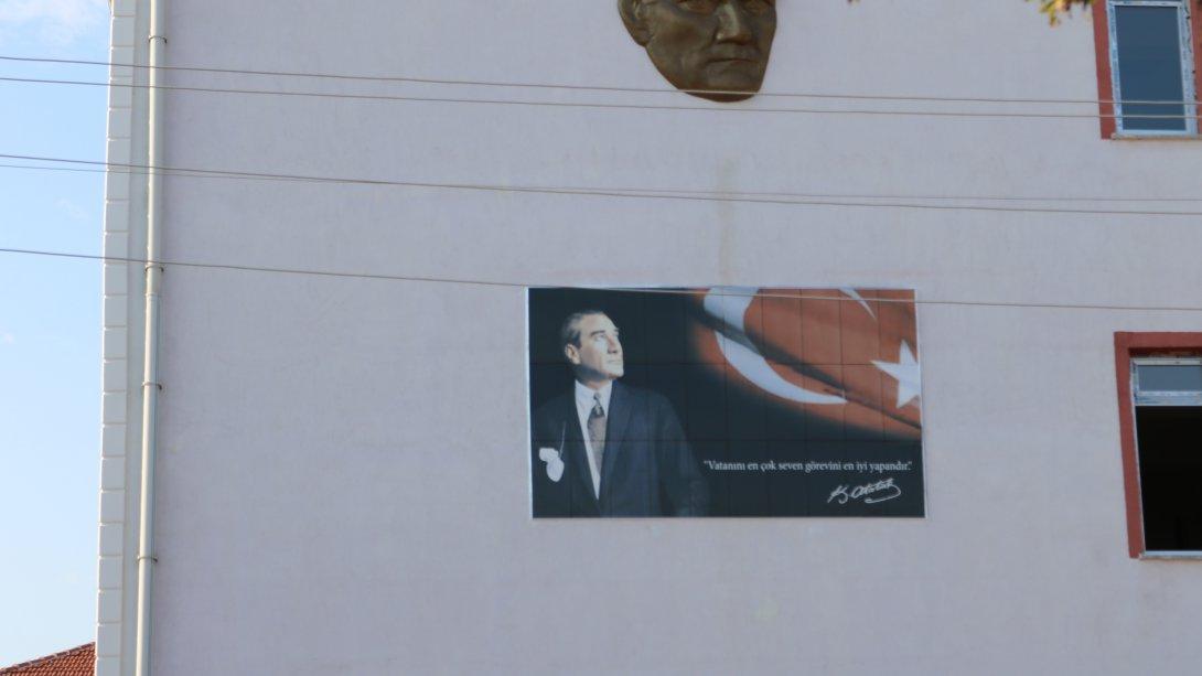 Kurum Binamıza Atatürk Resmi yapıldı.